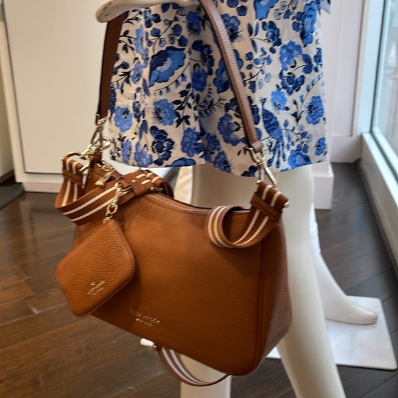Kate Spade Rosie Shoulder Bag With Tech Attachment AirPod 
Warm Gingerbread 
NWT - Picture 11 of 16